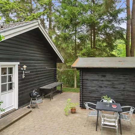 Holiday home Awesome In With Wifi